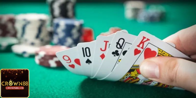 Đôi nét giới thiệu về game Xì tố Crown88